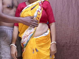 Hot mature milf amateur married pregnant aunty standing creampie fucking with husband friends in her house desi horny indian aunty in sexy saree blouse and petticoat big boobs beautyfull bengali boudi fucking and sucking cock and balls