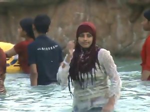 Bangladesi arabian hijab sweetheart dancing gracious 1