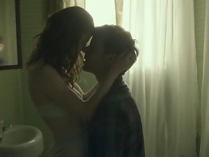 Rose Leslie - Honeymoon